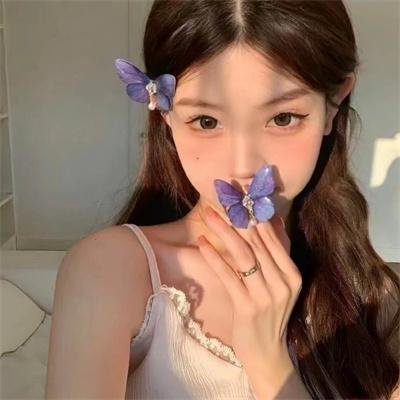 女孩，女孩Ⅱ：公寓与爱情